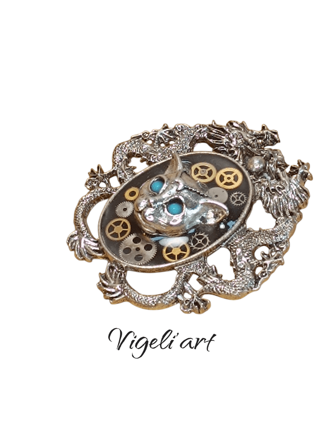 Broche steampunk chat égyptien 